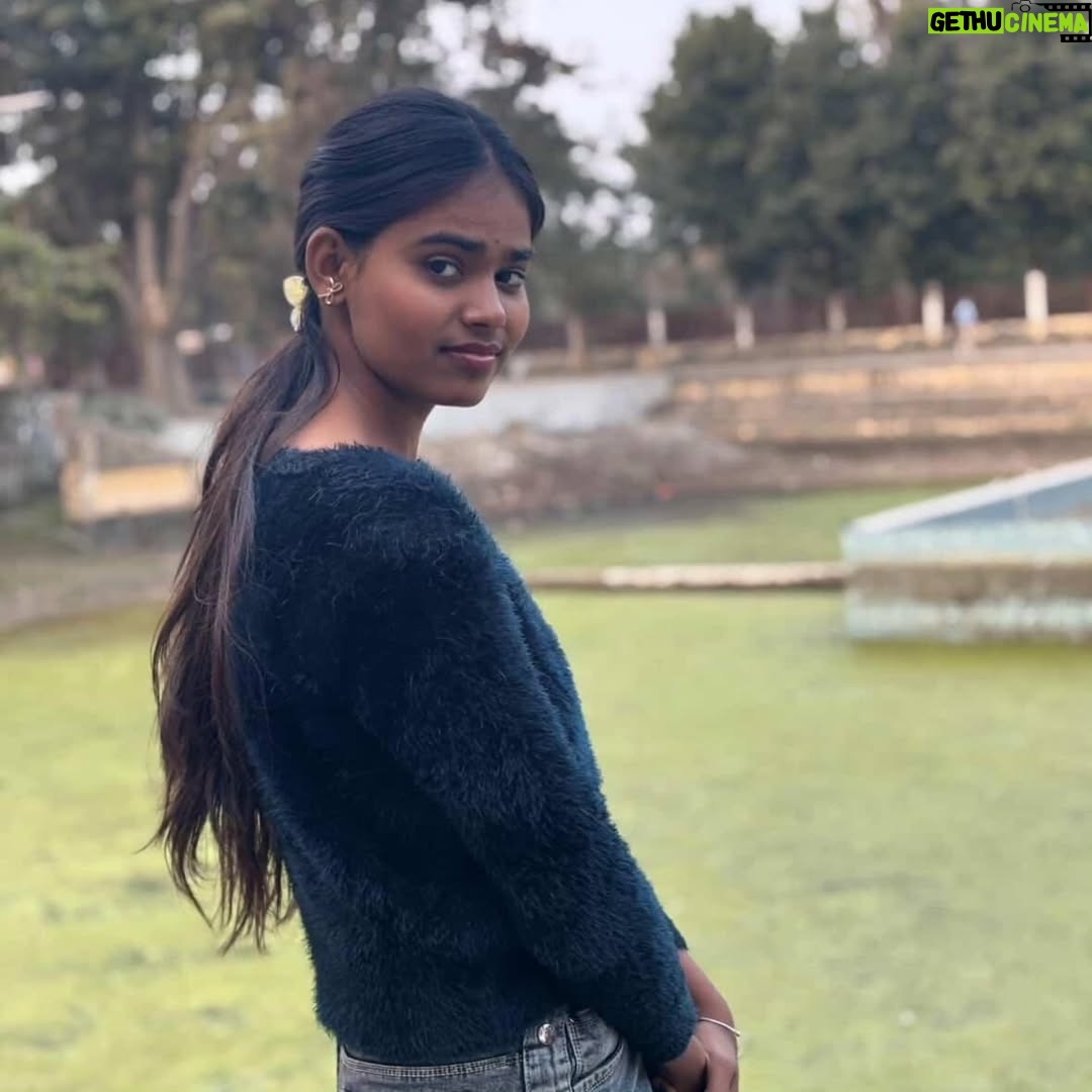 Amita Devi - 274 Likes - Tu agr meri.......❤️
.
.
.
.
.
#viral #trending #new#post #amufam #instafam #explore #post