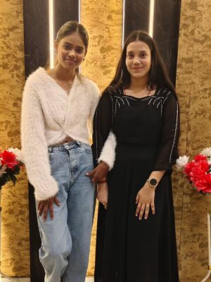 Amita Devi Instagram - Shararat..❤️👀
.
.
.
.
.
#viral #trending #new #post