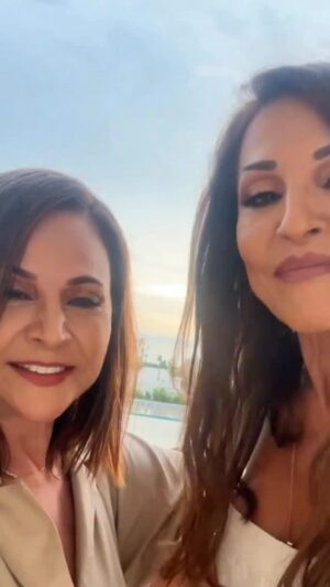 Amparo Grisales Instagram - ✨ Hermana mía… @agrisales333 ¡feliz cumpleaños! ✨
Te amo 🤍, gracias por estar ahí, por ser mi alegría y mi confidente 🌟.
Que la vida te regale momentos hermosos y muchos cumpleaños para celebrar juntas 💛