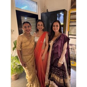 Amrita Puri Instagram - 🧡 🪔  @vaibhav.rekhi and @diamirzaofficial are all the love and light we need. Bringing together the best.

*Repeated my crop top with a different sari story. 
Clearly I have a thing for bright colours and marigolds. 

(Thanks for those solo stills @sayanigupta).
