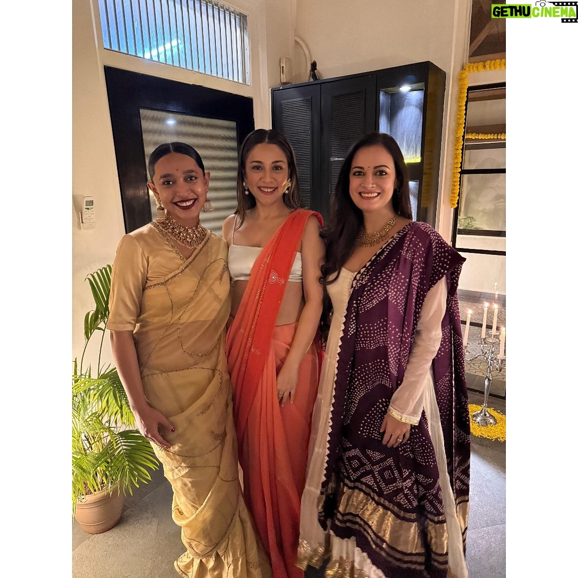 Amrita Puri - 2.5K Likes - 🧡 🪔  @vaibhav.rekhi and @diamirzaofficial are all the love and light we need. Bringing together the best.

*Repeated my crop top with a different sari story. 
Clearly I have a thing for bright colours and marigolds. 

(Thanks for those solo stills @sayanigupta).