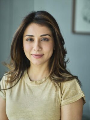 Amrita Puri Instagram - New headshots, long overdue.
Thank you, @rohanshrestha — the best, as always.

📸 @rohanshrestha 
HMU @mudindia