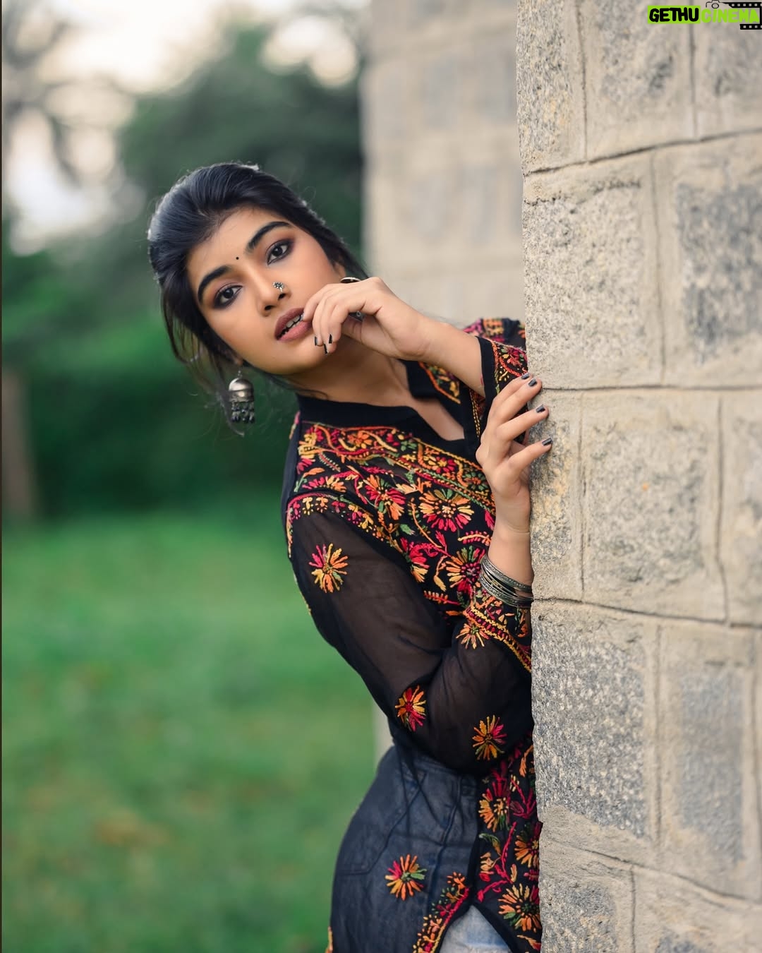 Amrutha Prem - 34.8K Likes - ದೀಪಾವಳಿ ಹಬ್ಬದ ಶುಭಾಶಯಗಳು 🌻❤️✨

Makeup: @arushmakeover ✨
Shot by: @framesbyvikaskakolu ✨
Hair: @hairbysharada_murthy ✨