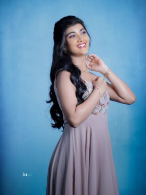 Amrutha Prem Instagram - Turned into Princess for a moment 🤎🎀

Shot by: @portrait_by_acchu 
Wearing: @haritva_designer_studio 
Makeup: @arushmakeover 
Hair: @blushberry_makeovers