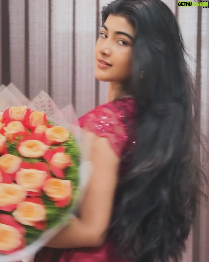 Amrutha Prem - 35.2K Likes - Living in the dream outfit💃✨

Wearing: @haritva_designer_studio The best♥️
P.C: @premnenapirali 🤪🤗
