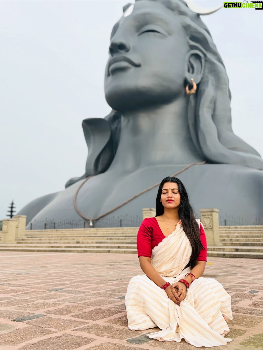 Amrutha Saju - 11.2K Likes - 🔱Om Namah Shivaya🔱
I heard thousands of people chanting this mantra. It was unexpected, yet deeply devotional. I gazed at Him for hours.I don’t know why, I still see that face in front of me.but I couldn’t take my eyes off. I let go of my burdens, absorbed that positive energy, and returned with a heart full of peace and satisfaction🕉️

@isha.foundation