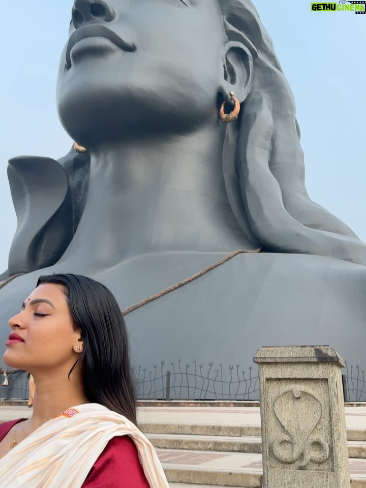 Amrutha Saju - 11.2K Likes - 🔱Om Namah Shivaya🔱
I heard thousands of people chanting this mantra. It was unexpected, yet deeply devotional. I gazed at Him for hours.I don’t know why, I still see that face in front of me.but I couldn’t take my eyes off. I let go of my burdens, absorbed that positive energy, and returned with a heart full of peace and satisfaction🕉️

@isha.foundation
