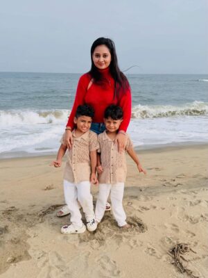 Amulya Instagram - ಒಲವೇ ಒಲವೇ ಒಲವೇ ನನ್ ಈ ಜೀವನೇ ಮುಡಿಪಾಗಿಡುವೆ ✨🧿

- ಮೌಲ್ಯ ಕೆಂಪರಸ್ MK ❤️