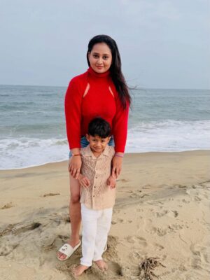 Amulya Instagram - ಒಲವೇ ಒಲವೇ ಒಲವೇ ನನ್ ಈ ಜೀವನೇ ಮುಡಿಪಾಗಿಡುವೆ ✨🧿

- ಮೌಲ್ಯ ಕೆಂಪರಸ್ MK ❤️
