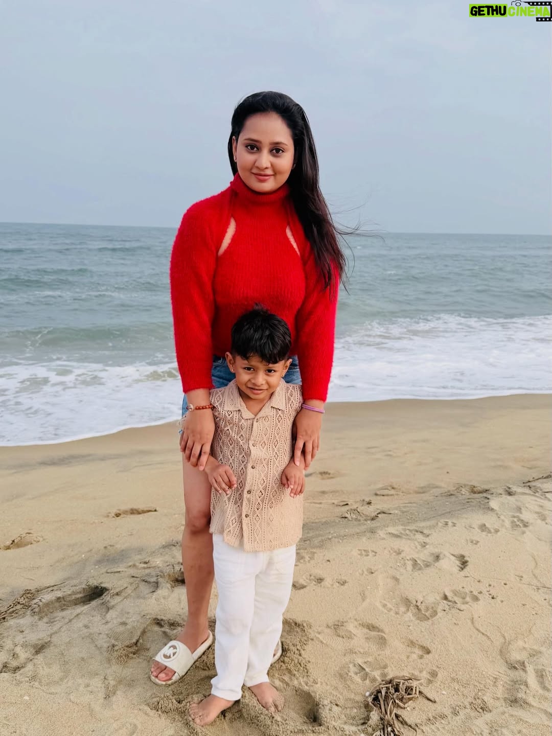 Amulya - 167K Likes - ಒಲವೇ ಒಲವೇ ಒಲವೇ ನನ್ ಈ ಜೀವನೇ ಮುಡಿಪಾಗಿಡುವೆ ✨🧿

- ಮೌಲ್ಯ ಕೆಂಪರಸ್ MK ❤️