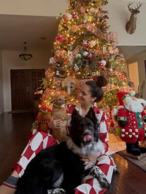 Ana Lorena Sánchez Instagram - ¡feliz navidad! // merry christmas!
que el amor de Jesus reine siempre en nuestros corazones.
may Jesus’ love always reign in our hearts.