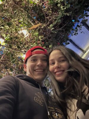 Ana María Estupiñán Instagram - 2026 se nos viene Emanuel ❤️ y lo único que puedo decir es que Él está con nosotros.
Te amo @anamestupinan