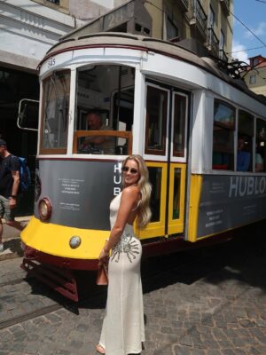 Ana Maria Marković Instagram - Lisboa I love you 🇵🇹 In @meshki