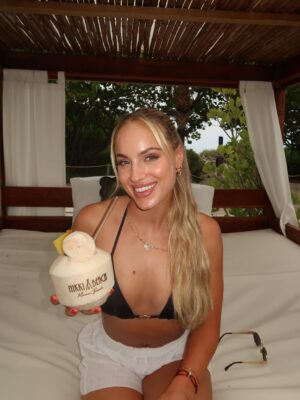 Ana Maria Marković Instagram - Coconut water is my summer love🥥🤤
