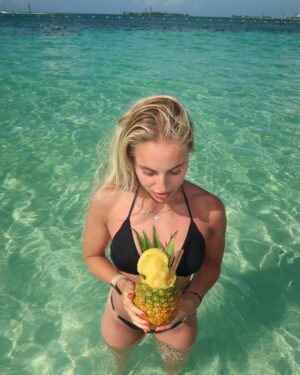 Ana Maria Marković Instagram - Bahamas you got my heart 🇧🇸✨