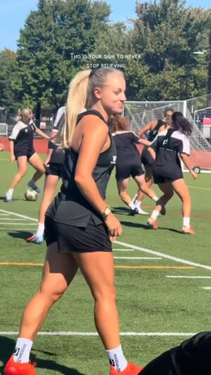 Ana Maria Marković Instagram - It feels incredible to say that I’m now a professional footballer. After four years of earning a living from the sport I love, I can truly call this my full-time career. It’s been a journey, and I’m so proud of how far I’ve come. Of course, this path hasn’t been without its battles, women in football are always fighting for our place, our recognition, and the ability to make a living from what we do. But I’ll always keep pushing for our sport and for the generations of women players to come. 🙏🏼🩷 #girlpower