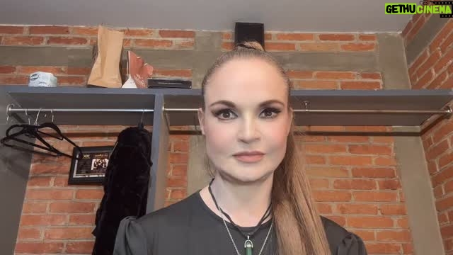 Ana Patricia Rojo - 1.2K Likes - 