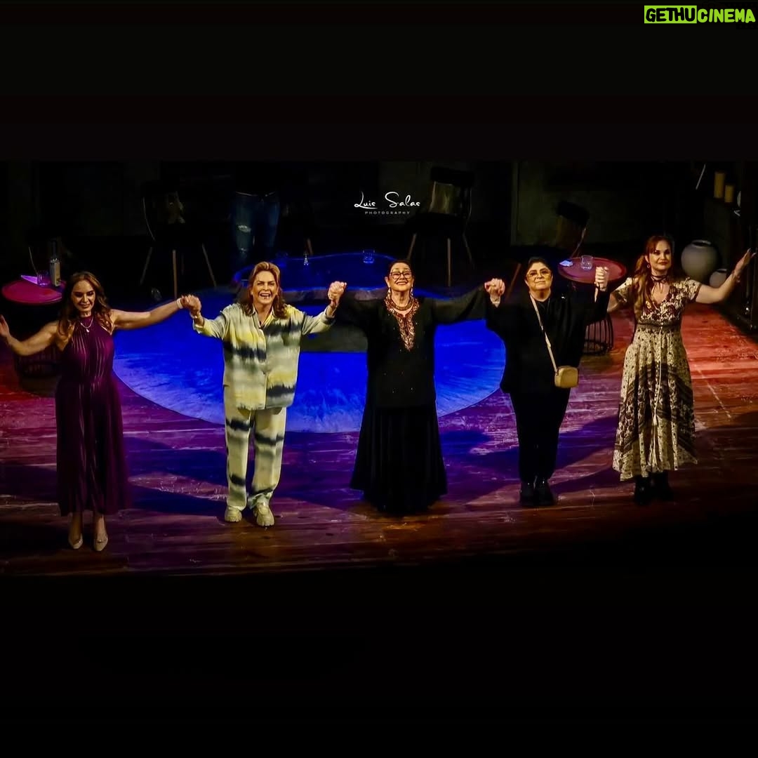 Ana Patricia Rojo - 1K Likes - This is such an IMPACTFUL picture of #LasLeonas! Their performance is impeccable! @victoriaruffo @marapatriciacastaneda @marapatriciacastaneda @ap_rojo @lupjones  @lasleonasteatro 📸 @alsabordelagos