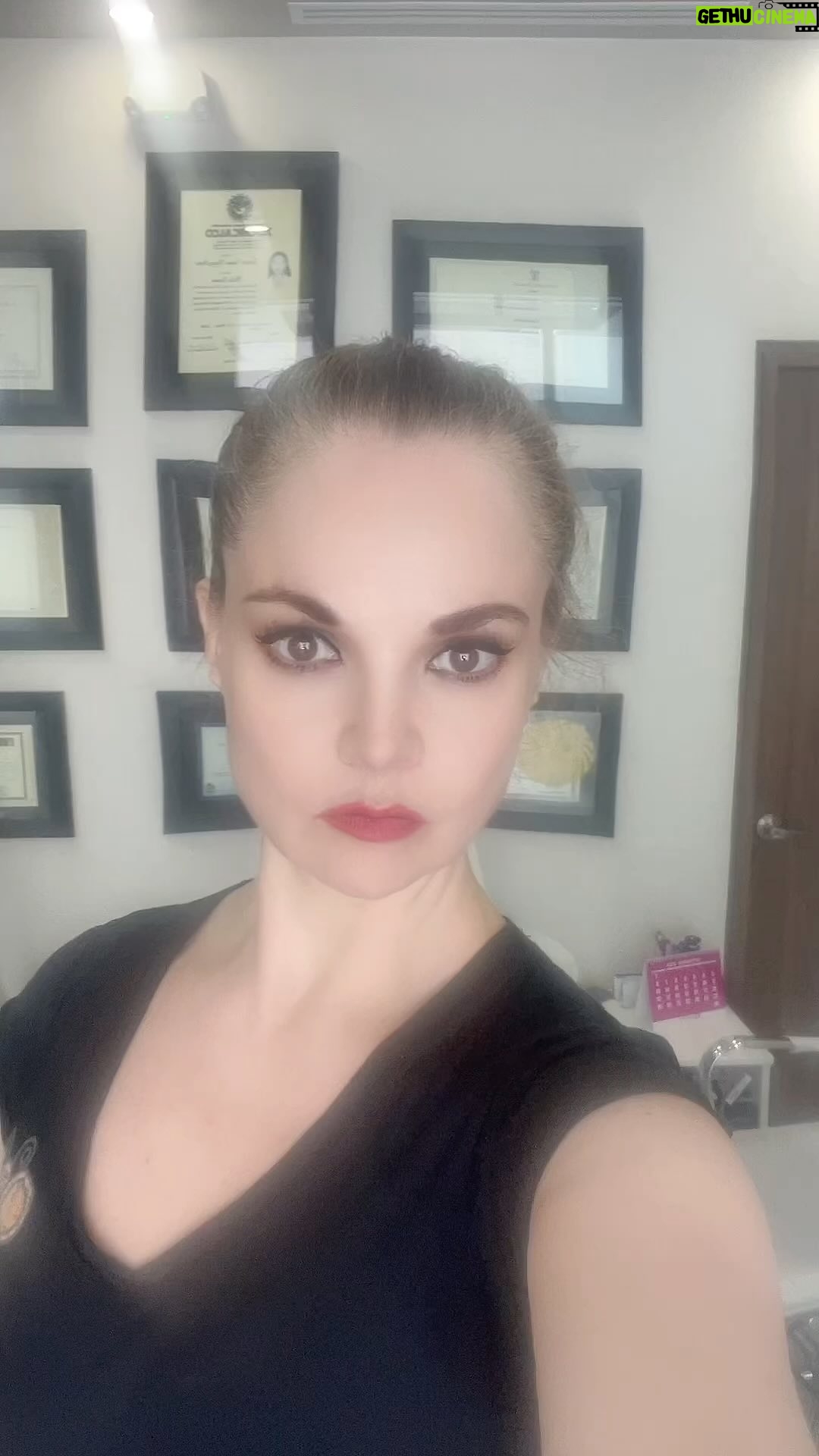 Ana Patricia Rojo - 1.2K Likes - En Tijuana después de la funciones de Ensenada de Las Leonas, a consentirme en Euromedica @drakarinavazquez #bendecidayagradecida