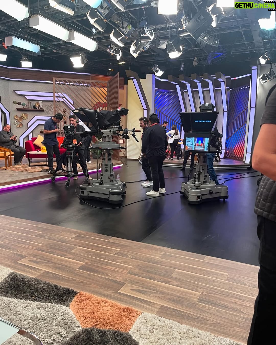 Ana Patricia Rojo - 6.4K Likes - Hoy tocó ir a Televisa a grabar un programa que se llama #quebuenahora y el viernes Las Leonas El Paso, TX 
Magoffin Theatre 
2 funciones : 6:30PM & 9PM 
 @lasleonasteatro
