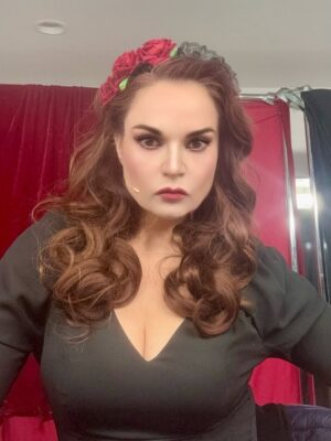 Ana Patricia Rojo Instagram - Hoy tocó Perfume de Gardenia en Monterrey como actriz invitada, es maravilloso poder hacer distintos personajes y estar en estos proyectos hermosos…