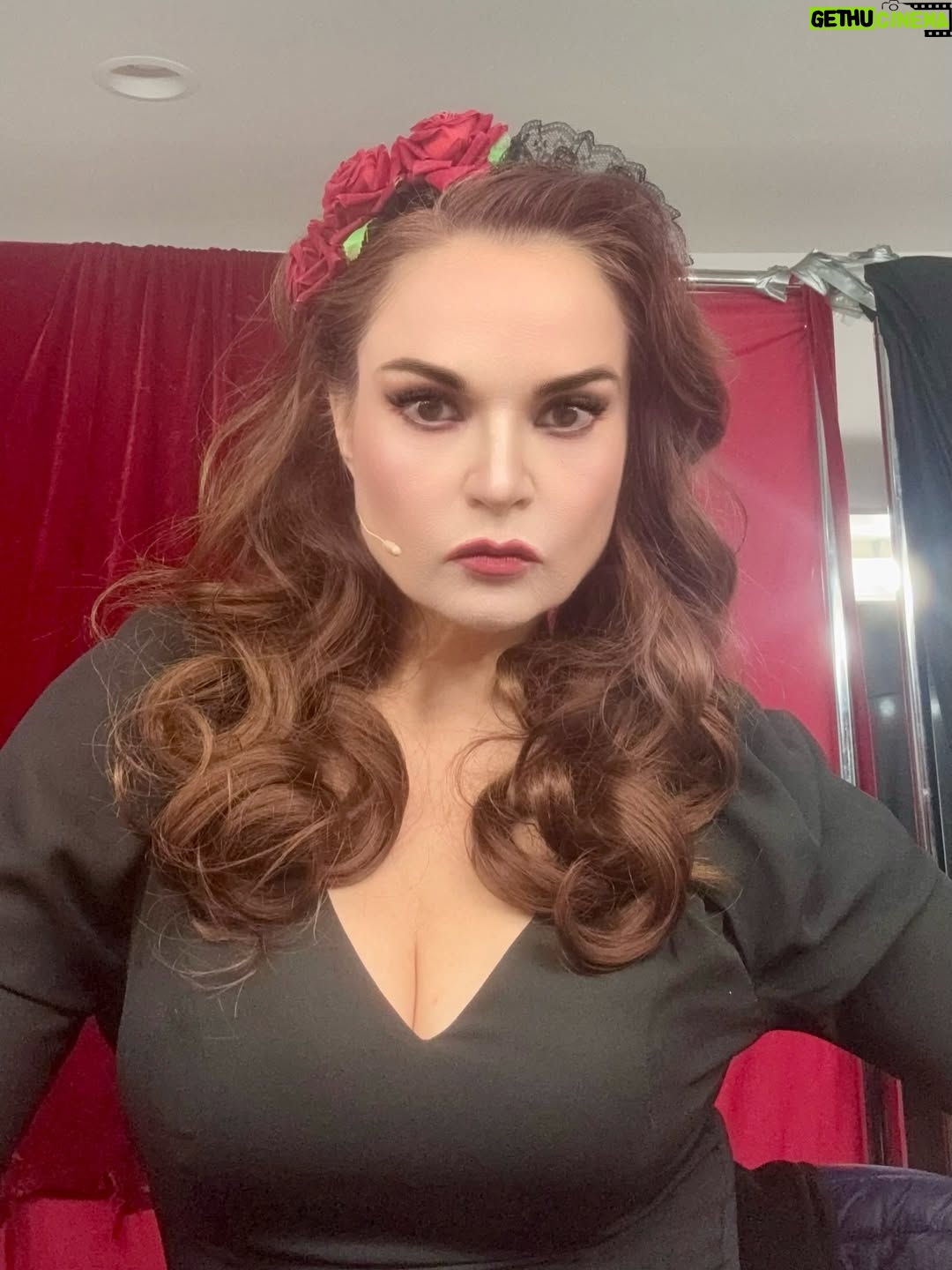 Ana Patricia Rojo - 3.2K Likes - Hoy tocó Perfume de Gardenia en Monterrey como actriz invitada, es maravilloso poder hacer distintos personajes y estar en estos proyectos hermosos…