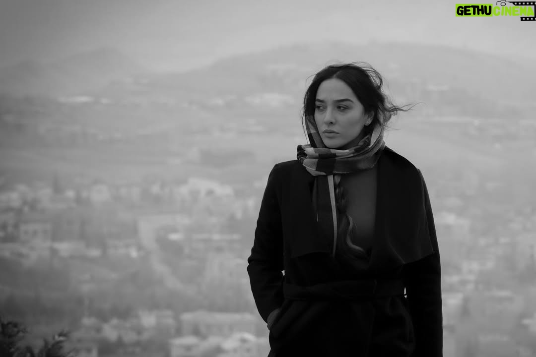 Anahita Dargahi - 99.6K Likes - بسُرای تا که هستی
که سرودن است بودن
به ترنّمی
دژِ وحشتِ این دیار بشکن

محمدرضا شفيعی کدکنی

#آناهیتادرگاهی