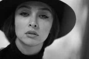Anahita Dargahi Instagram - #anahitadargahi 
📷 @hoseinhajibabaei