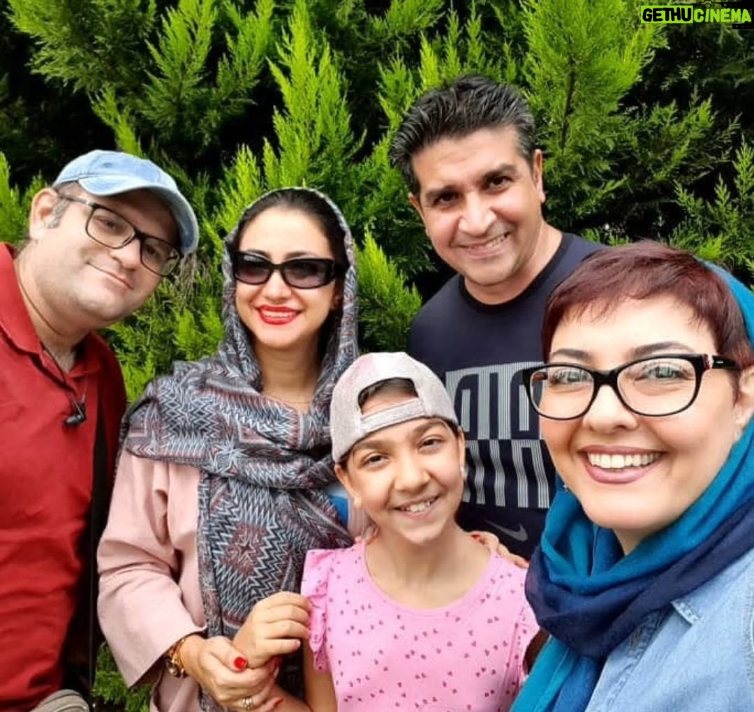 Anahita Hemmati - 22.9K Likes - #rip #saeidkhalili
سعید عزیز، رفیق عزیزمون #در_آرامش_خفت 
تسلیت به خانواده محترمش و همه دوستانم که از این فقدان بزرگ غمگین و اندوهگینند...
#سعید_خلیلی #بیست_سال_رفاقت
