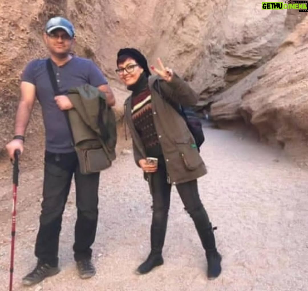 Anahita Hemmati - 22.9K Likes - #rip #saeidkhalili
سعید عزیز، رفیق عزیزمون #در_آرامش_خفت 
تسلیت به خانواده محترمش و همه دوستانم که از این فقدان بزرگ غمگین و اندوهگینند...
#سعید_خلیلی #بیست_سال_رفاقت