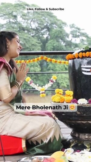 Anamika Singh Instagram - Mere Bholenath Ji by Dr. Anamika Singh
I hope you guys enjoy it. 🌼
If you do, then don’t forget to like, comment, and share.
To follow my musical journey more closely, subscribe to my YouTube channel (link in bio) and follow me on Instagram.
Your support is deeply appreciated. Thank you!
#music #oldsongs #retro #songs #song #art #artist #singer #cover #coversong #talent #cine #photography #video #HindiMusic #BollywoodMusic #BollywoodSongs #IndianMusic #HindiSongs #OldHindiSongs #NewBollywoodHits #DesiMusic #IndianClassicalMusic #BollywoodHits.