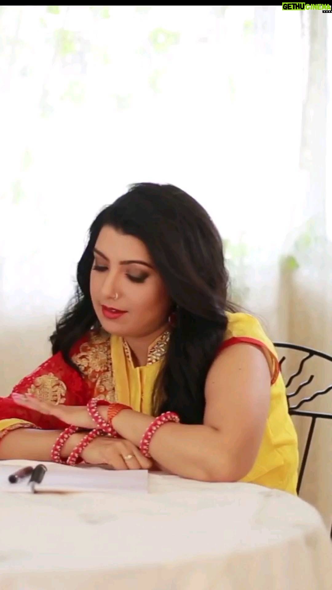 Anamika Singh - 100 Likes - Sirf tum ishq ki baat karo #anamikasingh #singer #songs #lovesong #romanticsongs #bollywoodsongs #music #indianmusic #Reels #shorts #trendingsong