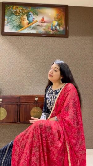 Anamika Singh Instagram - Shri Krishna Janmashtami ki aap sabhi ko hardik badhai.
Like, comment, share and follow!!
I hope you guys enjoy it. 🌼
If you do, then don’t forget to like, comment, and share.
To follow my musical journey more closely, subscribe to my YouTube channel (link in bio) and follow me on Instagram.
Your support is deeply appreciated. Thank you!
#music #oldsongs #retro #songs #song #art #artist #singer #cover #coversong #talent #cine #photography #video #HindiMusic #BollywoodMusic #BollywoodSongs #IndianMusic #HindiSongs #OldHindiSongs #NewBollywoodHits #DesiMusic #IndianClassicalMusic #BollywoodHits.