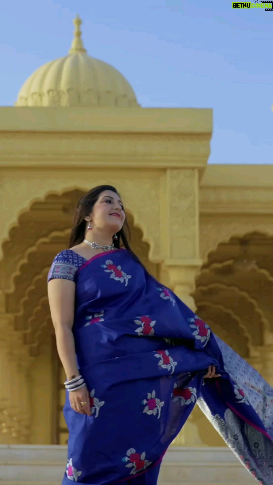 Anamika Singh - 100 Likes - Bahut Pyar Karte hain tumse sanam #anamikasingh #singer #bollywoodsongs #trendingreels #trendingreels #viralreels #recreation #oldsongs #alkayagniksongs #instagram