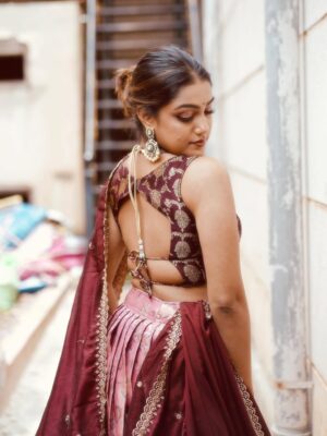 Ananya Amar Instagram - A reality show helps you realise a lot of things about yourself and #BB2 made me realise my potential and passion towards the work I do 🤗 I have enjoyed every day working for the show . 
I'm grateful for all the experiences and opportunities I got because of the show which I had never imagined. I have received lot of love and recognition from people 🥹 I will cherish this in my heart for a really long time 🫰🏻 Looking forward and manifesting great things now🤞🏻❤️
Thank You @zeekannada 🙏🏻
Thank You Audience 🫰🏻 
Thank You to the creative team of the show . 
Thank You to the whole crew of Bharjari Bachelors 🤩
Thank You Appa , Amma and @ankita.amar 🤍

Final Look 🤩
outfit @inayadesignerstudio 
makeup @makeup_stories_by_gowtham 
jewelley @purple_box_by_manasvi 
captured by @pradeepmachar ☺️
#BB2 #AnanyaAmar #ZeeKannada