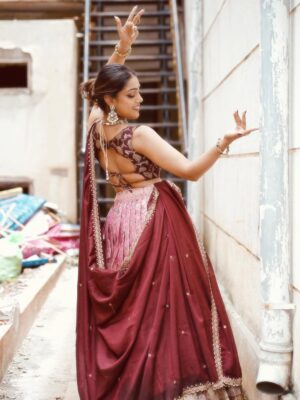 Ananya Amar Instagram - A reality show helps you realise a lot of things about yourself and #BB2 made me realise my potential and passion towards the work I do 🤗 I have enjoyed every day working for the show . 
I'm grateful for all the experiences and opportunities I got because of the show which I had never imagined. I have received lot of love and recognition from people 🥹 I will cherish this in my heart for a really long time 🫰🏻 Looking forward and manifesting great things now🤞🏻❤️
Thank You @zeekannada 🙏🏻
Thank You Audience 🫰🏻 
Thank You to the creative team of the show . 
Thank You to the whole crew of Bharjari Bachelors 🤩
Thank You Appa , Amma and @ankita.amar 🤍

Final Look 🤩
outfit @inayadesignerstudio 
makeup @makeup_stories_by_gowtham 
jewelley @purple_box_by_manasvi 
captured by @pradeepmachar ☺️
#BB2 #AnanyaAmar #ZeeKannada