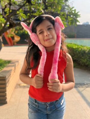 Ananya Gambhir Instagram - Feeling cute 🥰
Thanku @_shivam_1216 for these amazing gifts❤️
