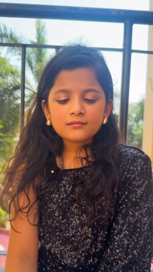 Ananya Gambhir Instagram - Sidha sidha kyu kehte k man bhar gya hai tumse💔