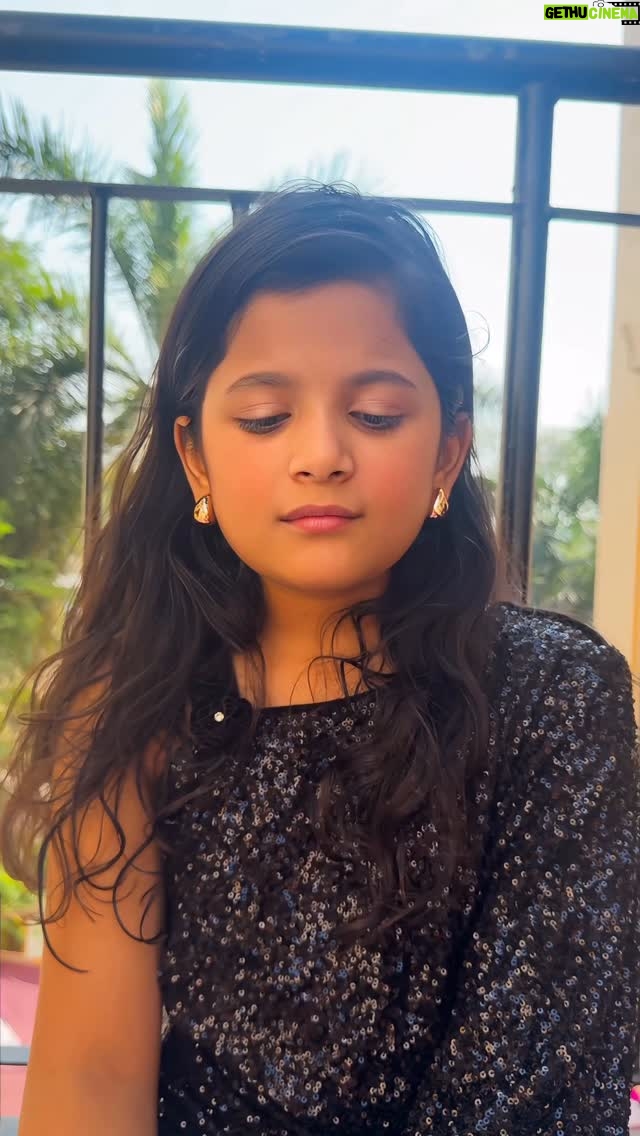Ananya Gambhir - 7.4K Likes - Sidha sidha kyu kehte k man bhar gya hai tumse💔