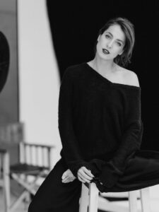 Actress Anastasiya Meskova HD Photos and Wallpapers December 2025