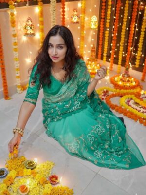 Anaya Pratap Instagram - This Diwali, may your inner light burn brighter than any sparkle around you.
#InnerLight #DiwaliVibes #MindfulFestivities