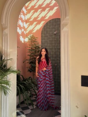 Anaya Pratap Instagram - This look is my favourite ❤️
Location- @dolcevitapushkar