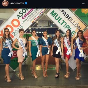 Andrea Tovar Instagram - No puedo creer que ya hayan pasado 10 años !!!🥹😍🫣😅👏🏽🤣🤣🤣🤣✅✨🤍 2016
#2016trend