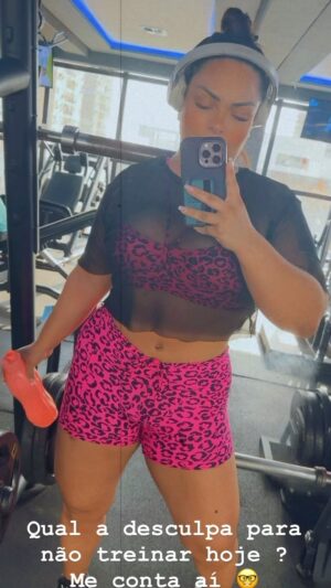Andressa Soares Instagram - ??????
@insanoacademia
@pt_sabrinafranco