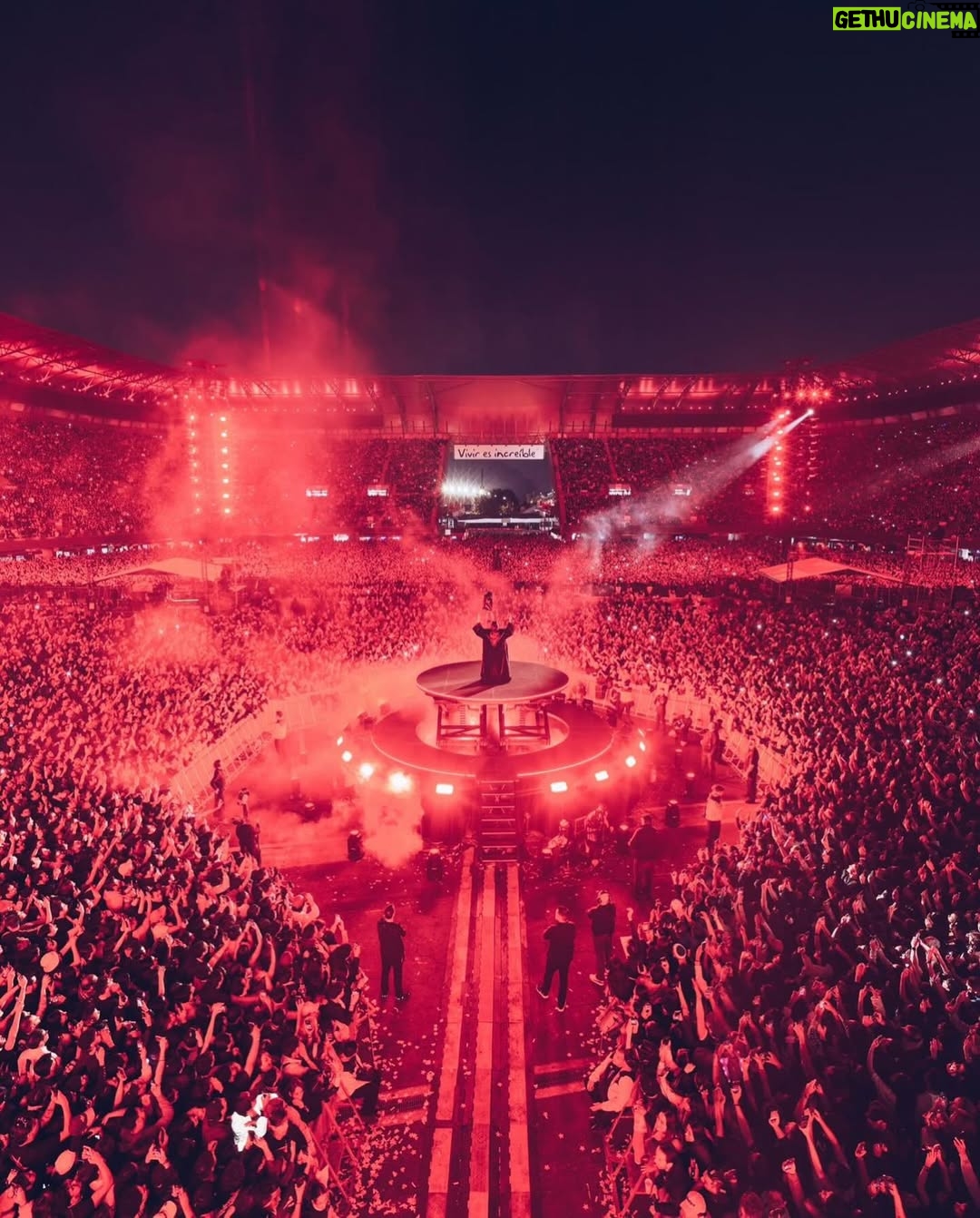 Anesa Lipa - 27.2K Likes - From the first show to the grand finale in Mexico City.Radical Optimism Tour has been pure joy,emotional with unforgettable performances in every city.Seeing you shine on stage and feeling the love from fans across Latin America has filled my heart in ways I can’t even describe.I am so proud of you,today and always! ❤️⭐️❤️⭐️❤️ @dualipa