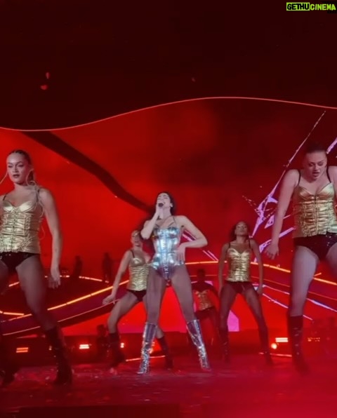 Anesa Lipa - 27.2K Likes - From the first show to the grand finale in Mexico City.Radical Optimism Tour has been pure joy,emotional with unforgettable performances in every city.Seeing you shine on stage and feeling the love from fans across Latin America has filled my heart in ways I can’t even describe.I am so proud of you,today and always! ❤️⭐️❤️⭐️❤️ @dualipa