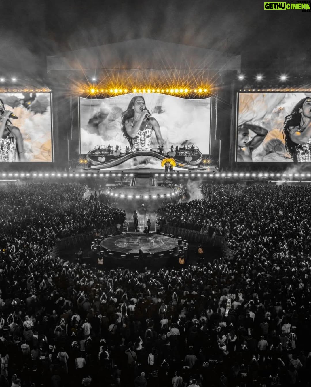 Anesa Lipa - 27.2K Likes - From the first show to the grand finale in Mexico City.Radical Optimism Tour has been pure joy,emotional with unforgettable performances in every city.Seeing you shine on stage and feeling the love from fans across Latin America has filled my heart in ways I can’t even describe.I am so proud of you,today and always! ❤️⭐️❤️⭐️❤️ @dualipa