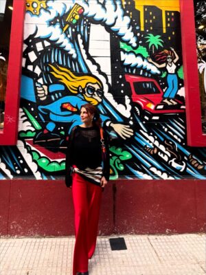 Anesa Lipa Instagram - Week in Argentina!! 🤍🇦🇷🤍 Bright walls,endless beats, beating hearts!!