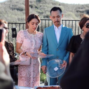 Angel Karamoy Instagram - Selamat ulang tahun yaa @realangelkaramoy semoga kamu suka dengan surprisenya dan kadonya,Semoga di umur barunya makin happy terus dan bahagia yaa,ā¤ļøā¤ļøā¤ļø