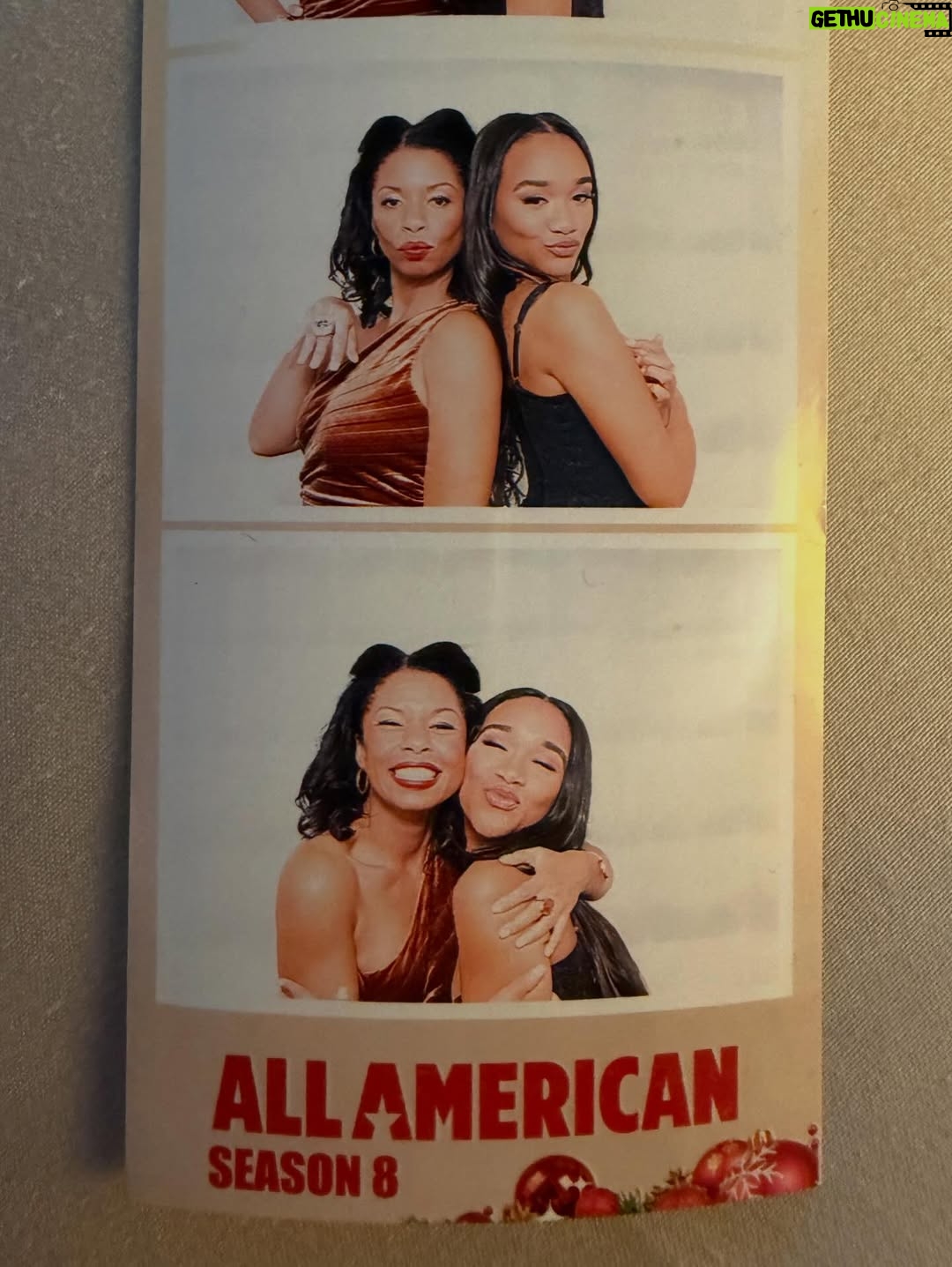 Angel Parker - 2.2K Likes - That’s a wrap! @cwallamerican GR8 Night!! ✨